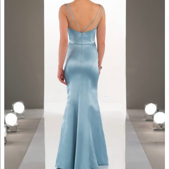 Black Sorella Vita evening gown - Picture 2 of 7